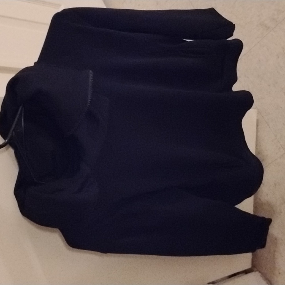 Black jacket pullover with tuck hoodie